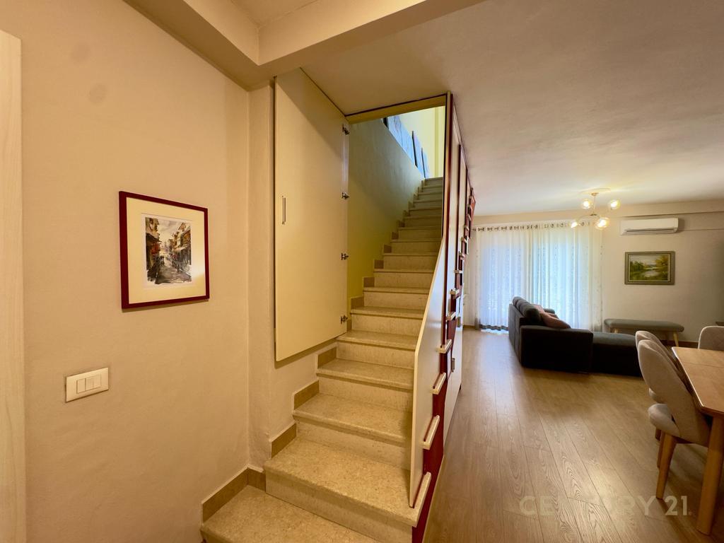 DUPLEX 2+1+2 IN AFFITTO VICINO AL COMPLESSO "HALILI", VIA DIBRES!