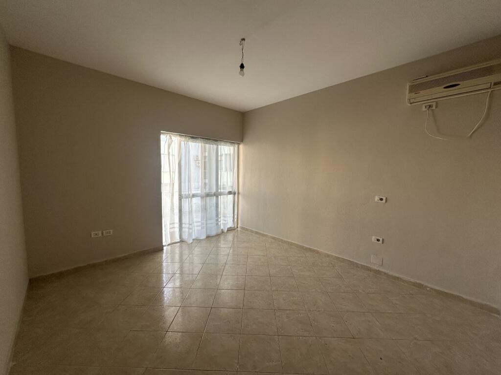 Kodra e Diellit, Apartament 2+1 ne Vile Private