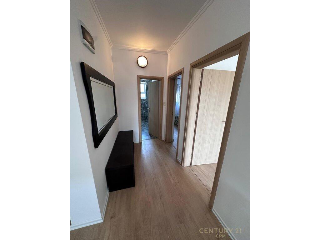 Apartament 2+1 per shitje Buzë Rrugës Bardhyl