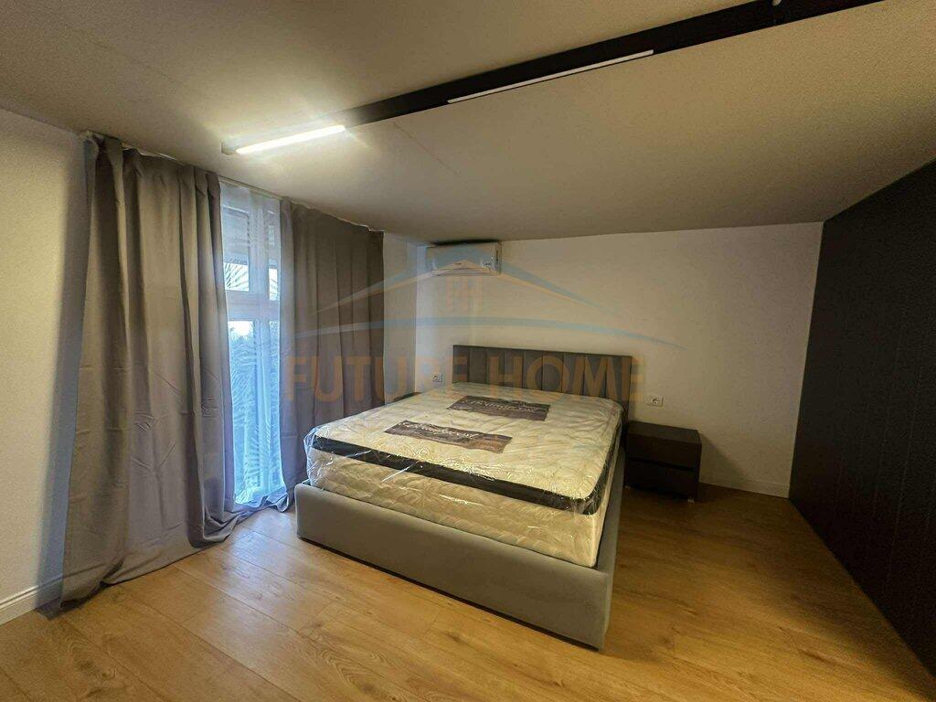Shitet, Duplex, Golden Park, Tirane.