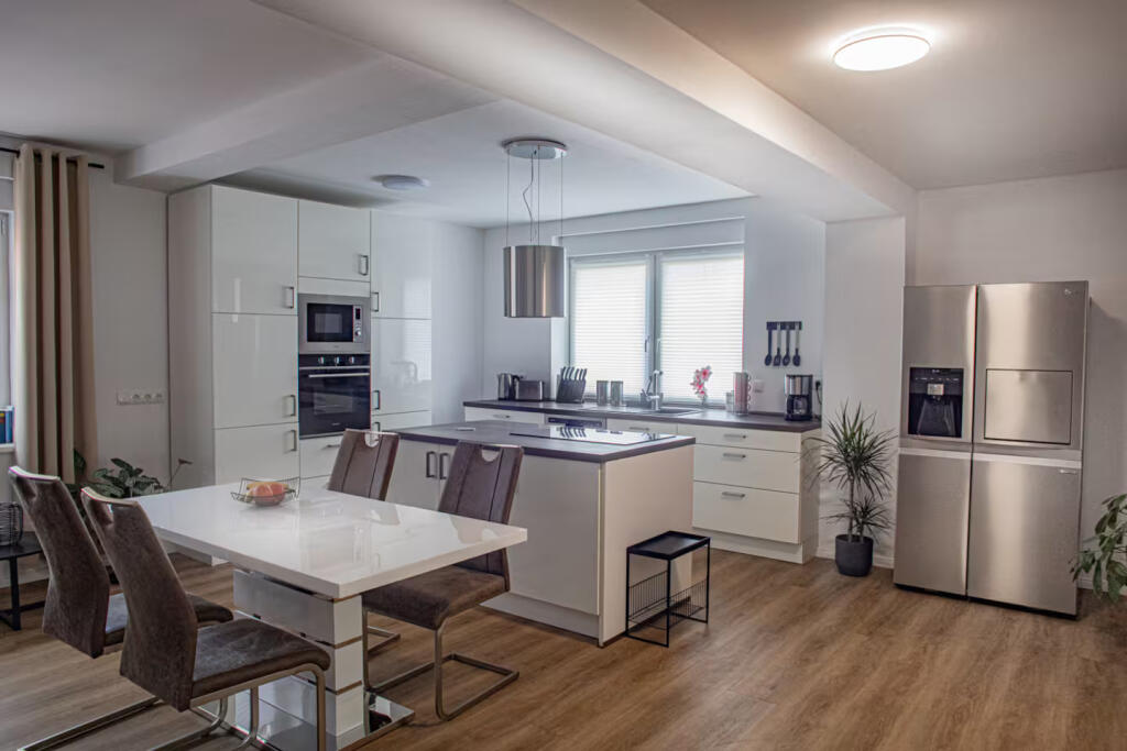 Apartment for Rent 2+1 at Ali Demi (ID B2201441) Tirana