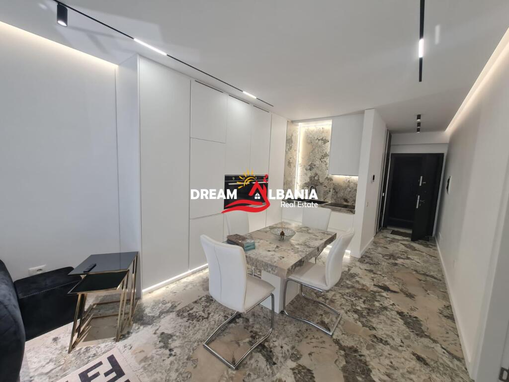 Luxury Apartment 1+1+Parking Space for Rent at the Dry Lake (ID 42111449)