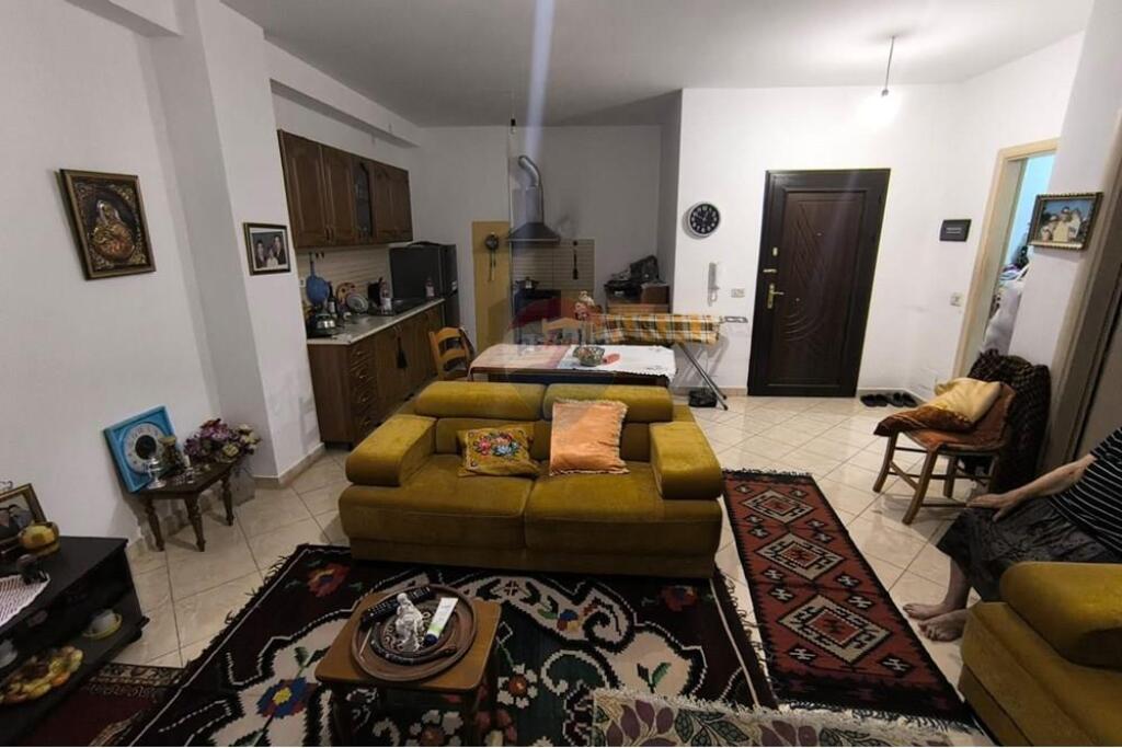 Apartment 1+1 for sale Yzberisht KMY !