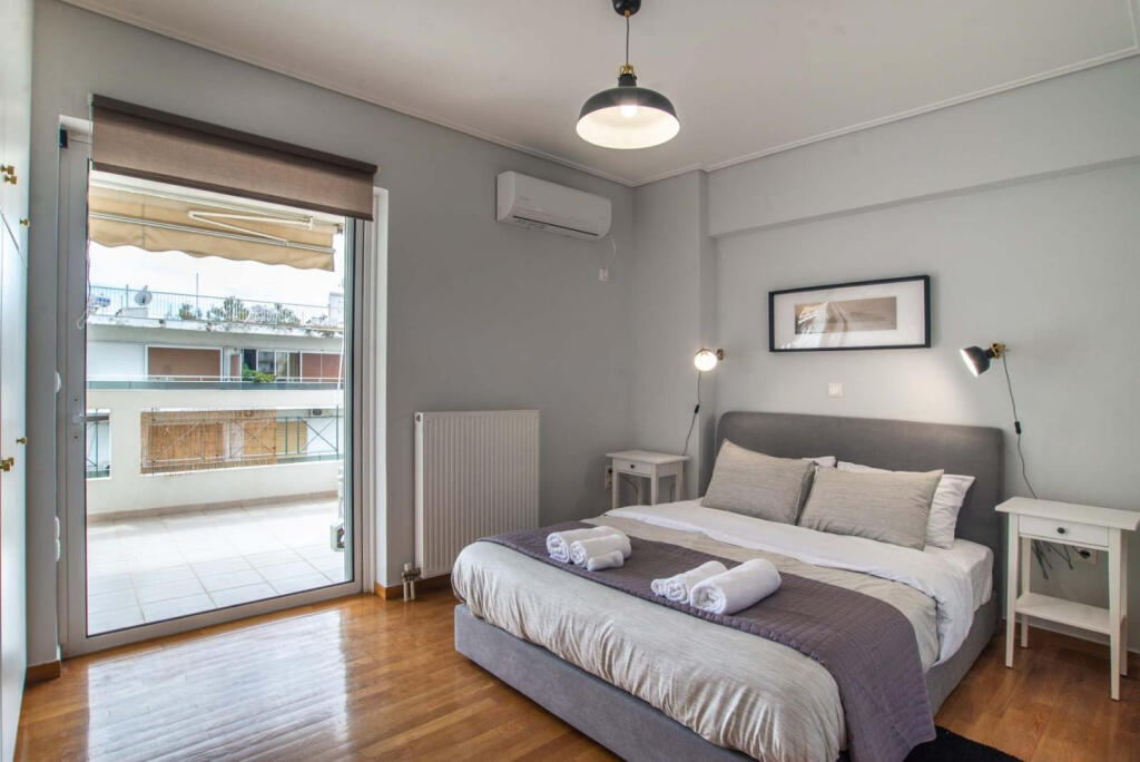 Apartment For Rent 3+1+2 At Dry Lake (ID B230168) Tirana