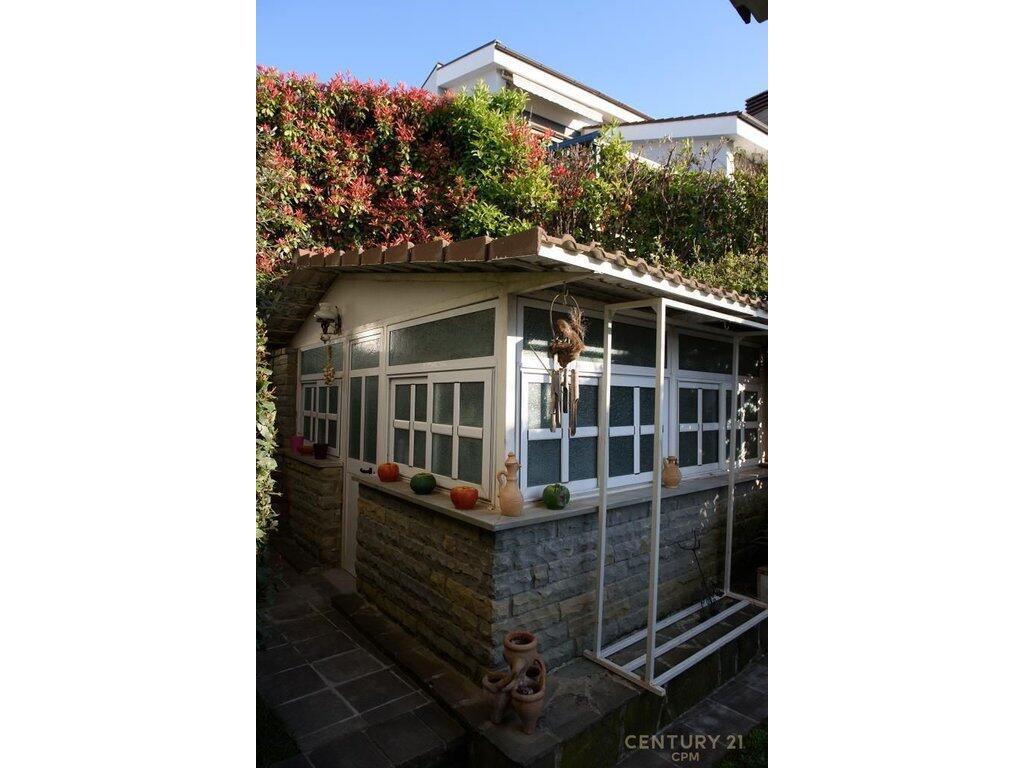 LONG HILL, VILLA FOR RENT