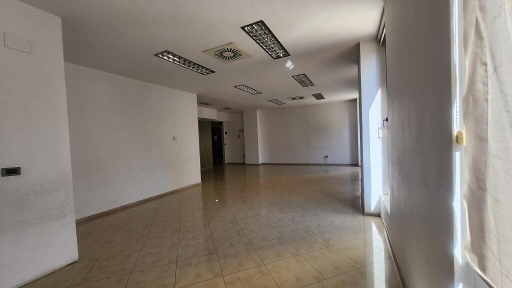 Office for rent at Torre Drin