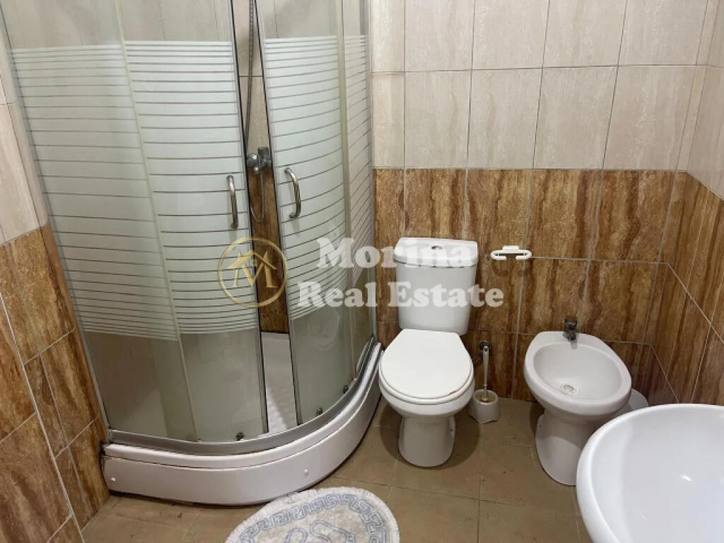 Affitto, Appartamento 1+1, Kinostudio, 400 euro/mese trattabili