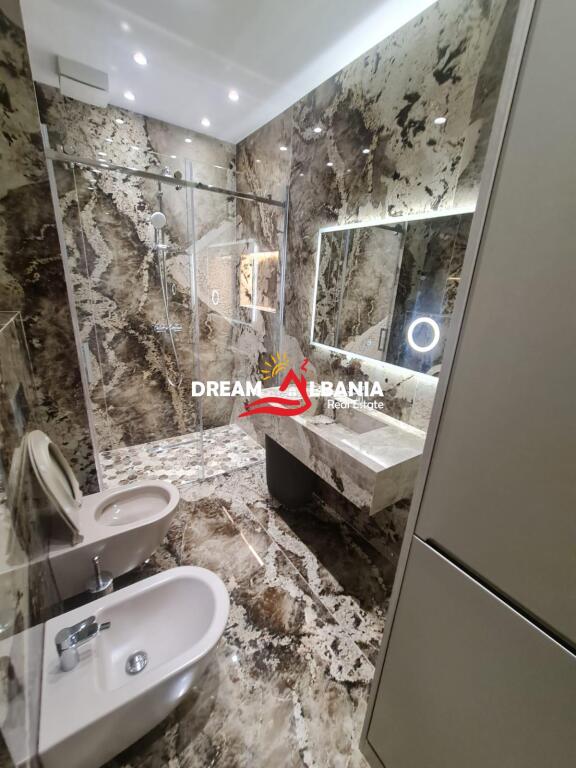 Luxury Apartment 1+1+Parking Space for Rent at the Dry Lake (ID 42111449)