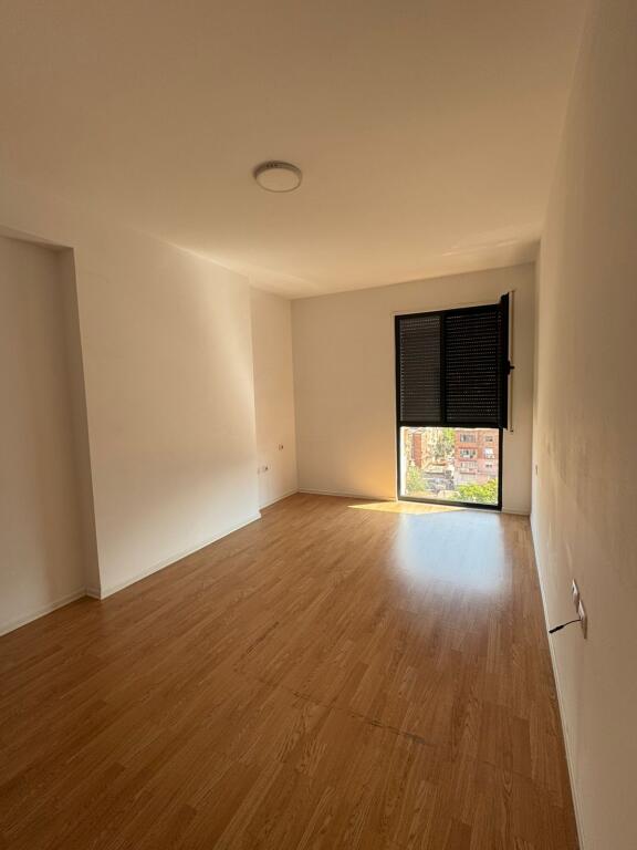 Office for Rent 2+1 at Zirkon Complex (ID B220330) Tirana