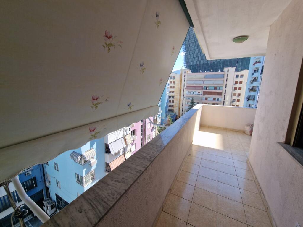 Apartament 2+1 me qira tek Ish Ekspozita!