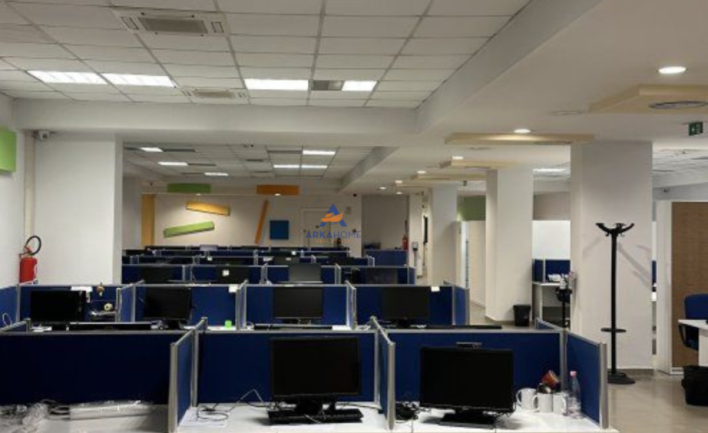 LOCALE UFFICIO IN AFFITTO 1400M2 SU "VIA GJERGJ FISHTA"