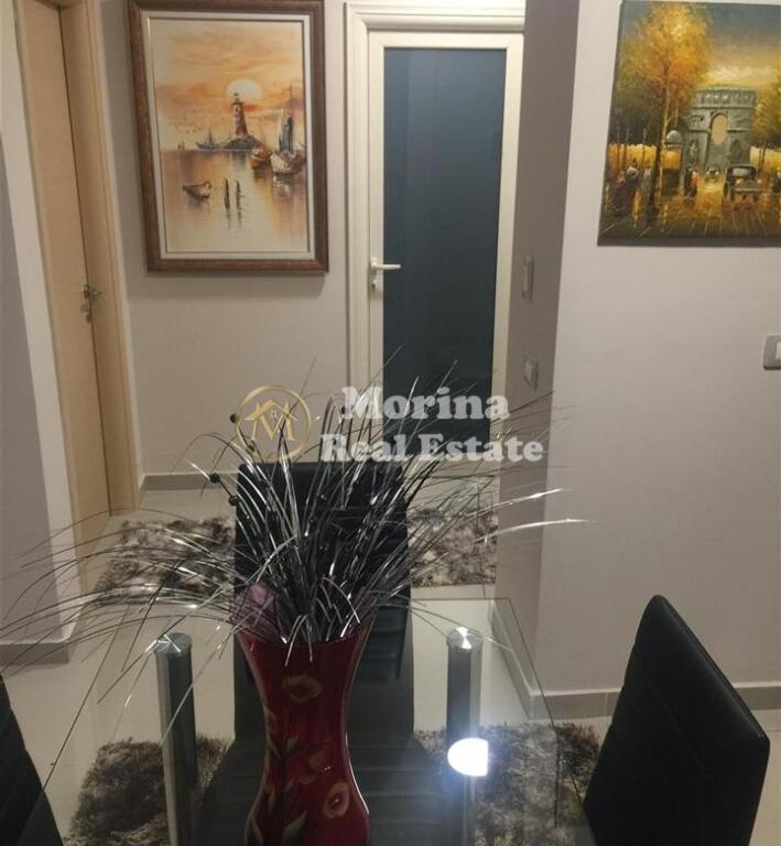 Affitto, Appartamento 1+1, Pazari I Ri, 700 euro/mese