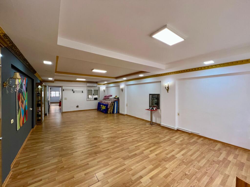 Rent, Business Premises, “Piaca – Center” ,Tirana.