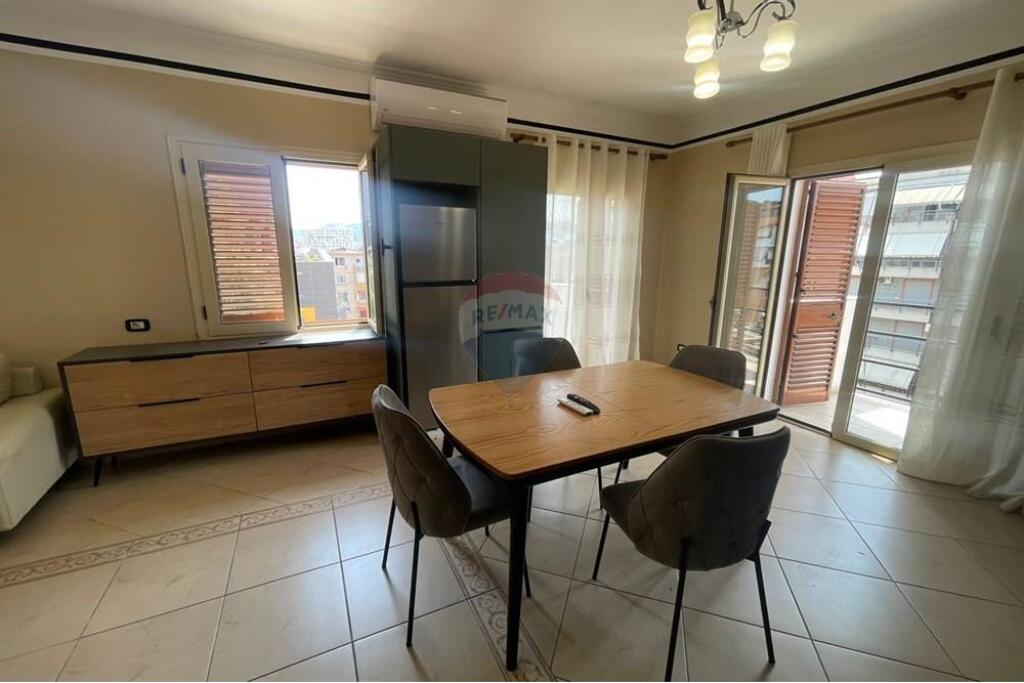 appartamento in affitto in via Frosika Plaku