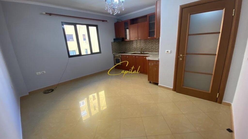 APARTMENT FOR RENT 1+1 PORCELAN 35,000 LEKE