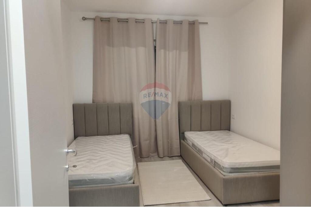 Apartament 2+1 per qira tek Univers City !