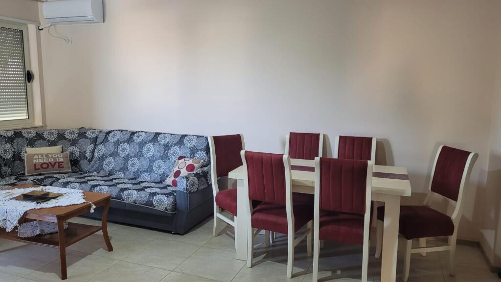 2+1+1 apartament tek Fresku