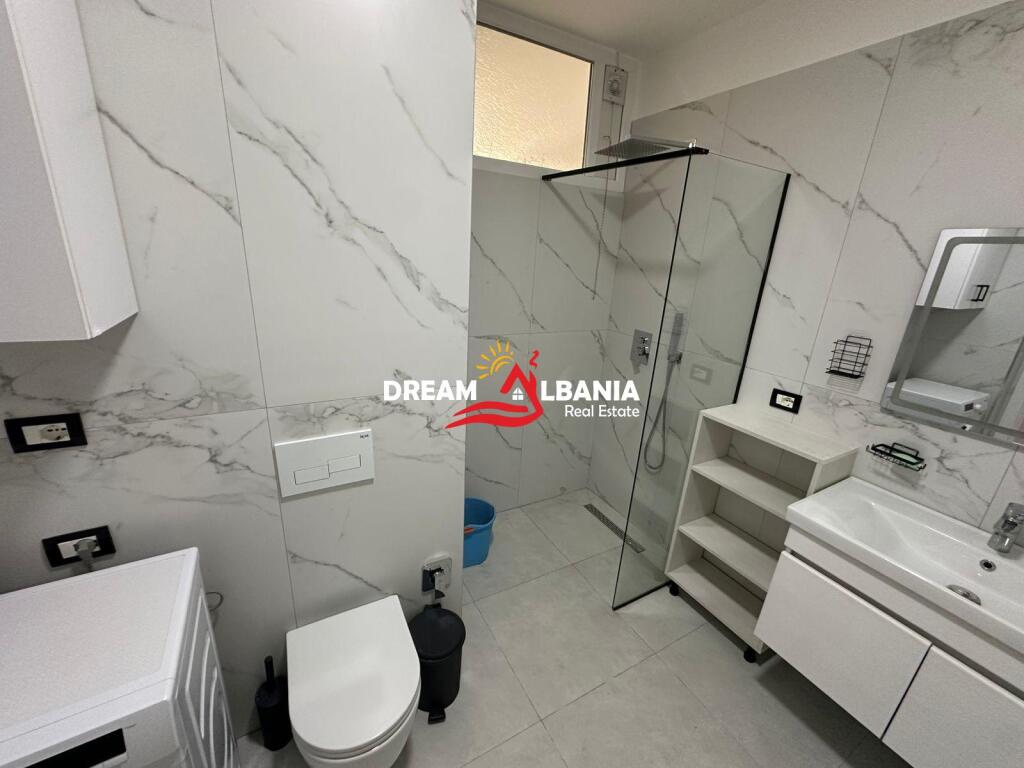 Appartamento 2+1+2 con Veranda in Vendita in via Kavaja vicino a Deliorgjit (ID 41212039)