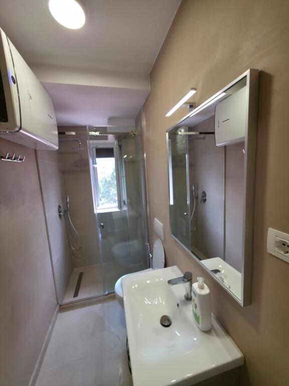 Affittasi appartamento 1+1 in via Bardhyl