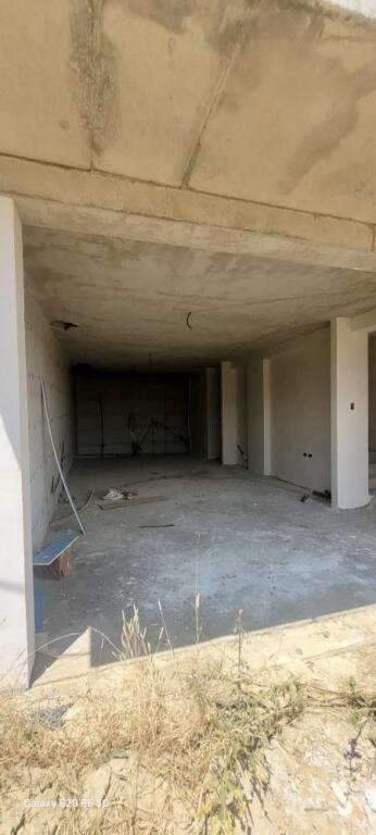 📣 Villa for Sale – 202 m² 🏡 📍 Mullet, Tirana ✨
