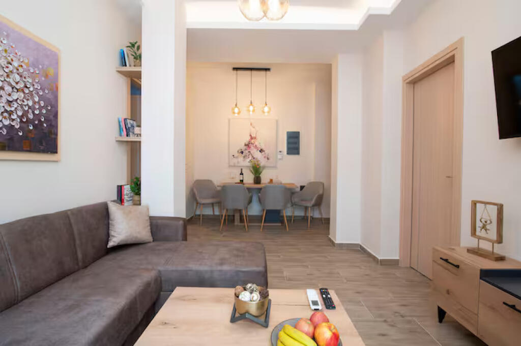 Apartament Me Qera 3+1+2 Tek 5 Maji (ID B230167) Tirane