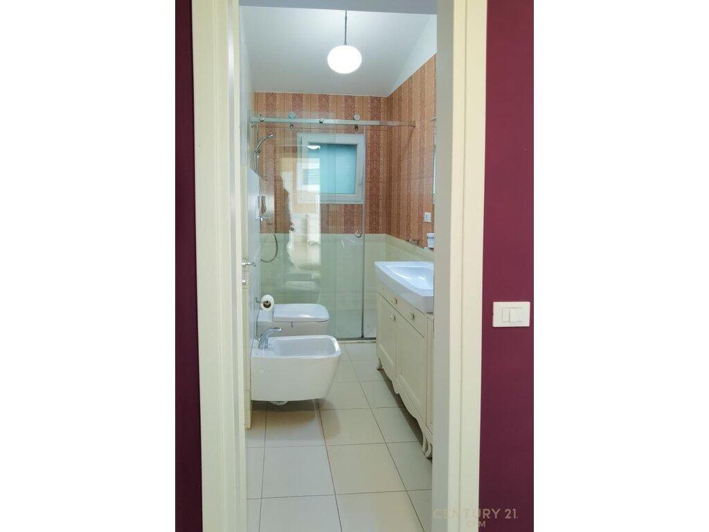 LONG HILL, VILLA FOR RENT