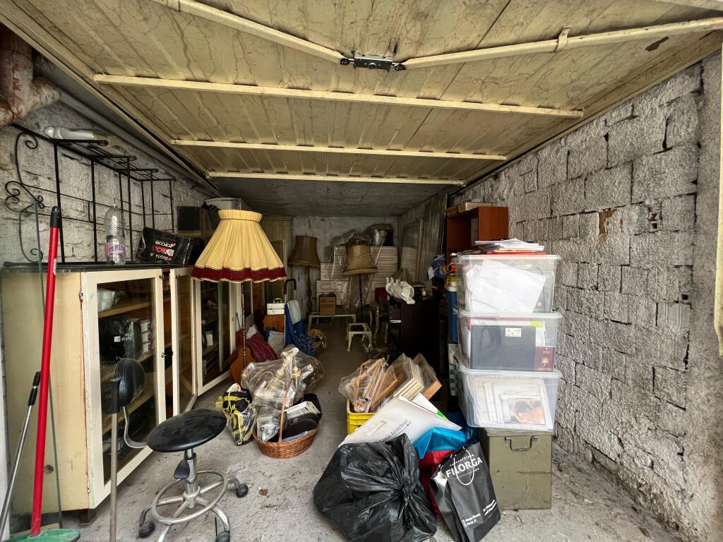 Rent, Business Premises, “Piaca – Center” ,Tirana.