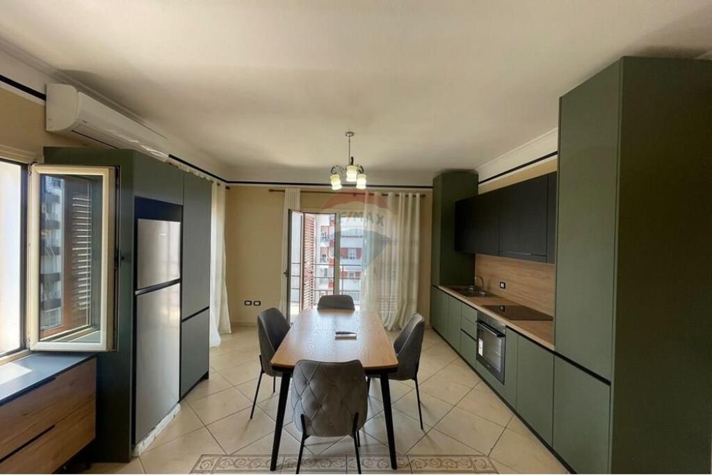 appartamento in affitto in via Frosika Plaku