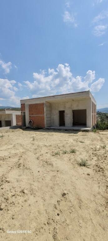 📣 Villa for Sale – 202 m² 🏡 📍 Mullet, Tirana ✨