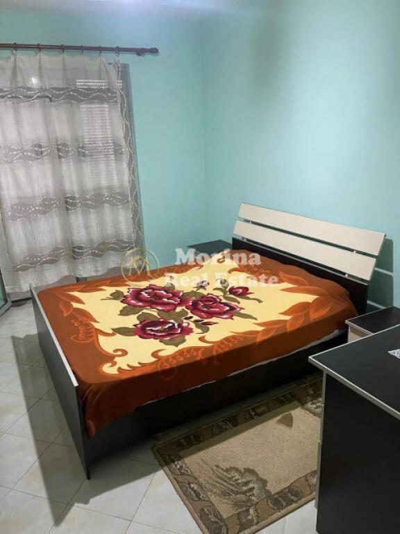 Affitto, Appartamento 1+1, Kinostudio, 400 euro/mese trattabili