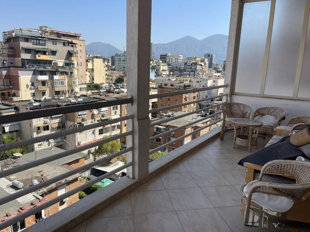 WE RENT A 2+1 APARTMENT NEAR KOSOVAREVE STREET!