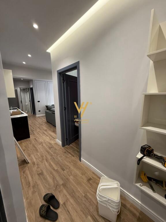 JEPET APARTAMENT 2+1 ME QIRA TE RRUGA PETI 650 EURO