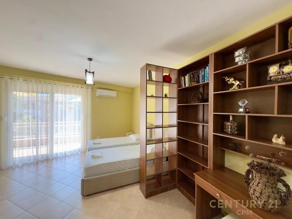 DUPLEX 2+1+2 IN AFFITTO VICINO AL COMPLESSO "HALILI", VIA DIBRES!