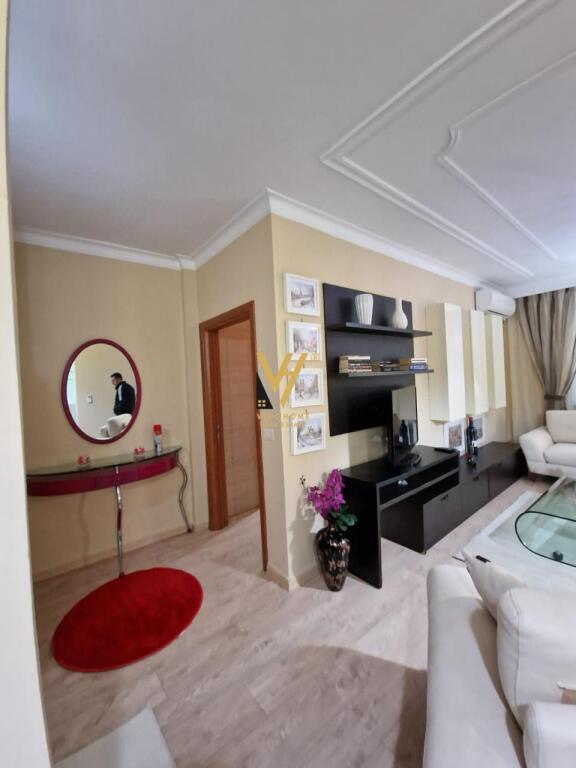 JEPER APARTAMENT 1+1+BLK ME QERA NE BLLOK 800 EURO
