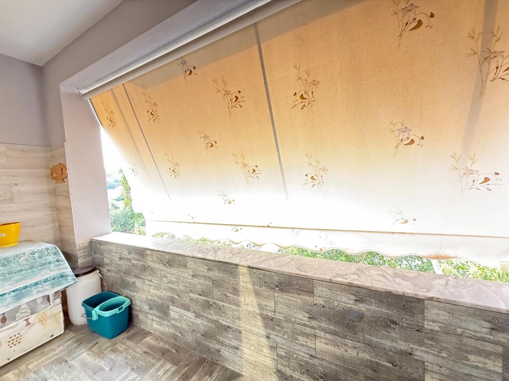 🏠 Shitet Apartament 2+1 me 2 Ballkone – Zona Astir, pranë Vila L 💰 Çmimi: Sipas kërkesës