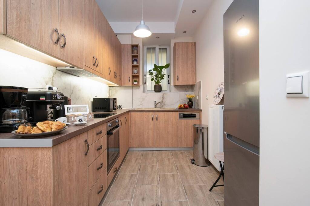 Apartament Me Qera 3+1+2 Tek 5 Maji (ID B230167) Tirane