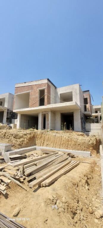 📣 Villa for Sale – 202 m² 🏡 📍 Mullet, Tirana ✨