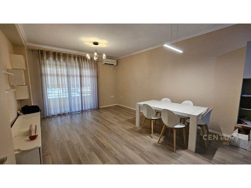 2+1 APARTMENT WITH PARKING AT KODRA E DIELLIT.
