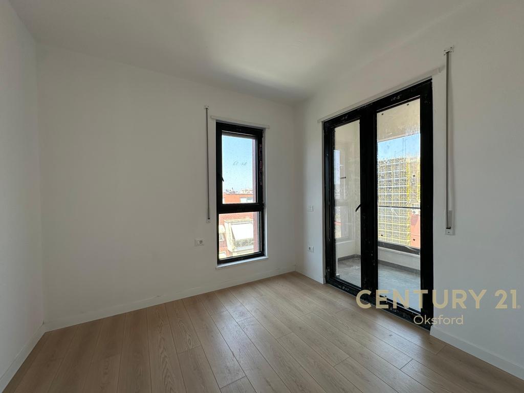 Apartment 3+1+2 for sale, near the Paris Municipality!