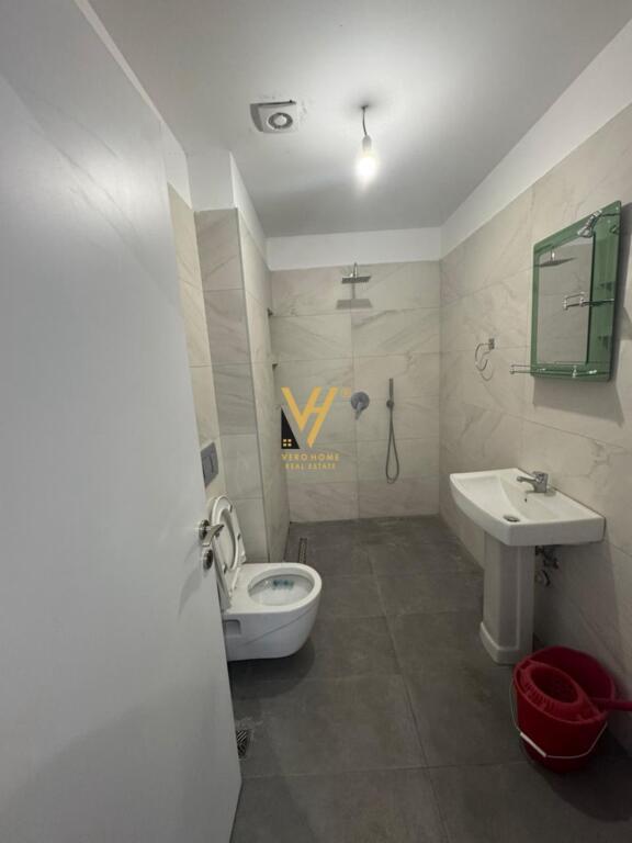 OFFICE 55 M2 FOR RENT ABOVE THE NEW MATERNITY 350 EURO
