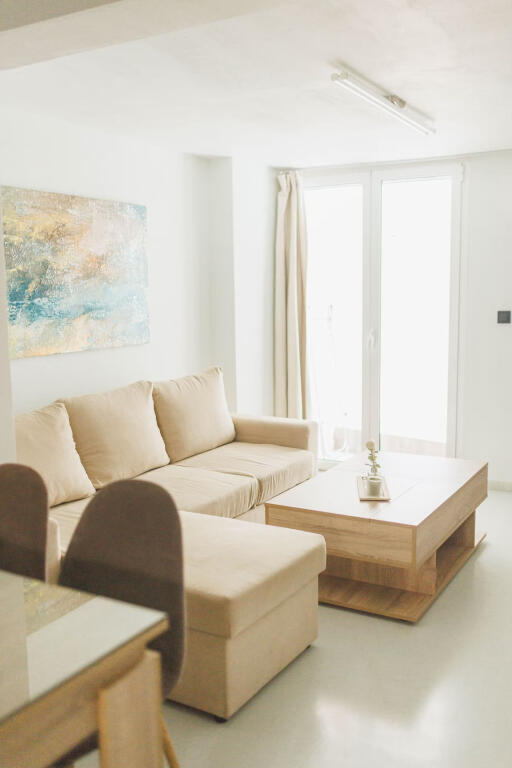 Appartamento In Affitto 3+1+2 A 21 Dhjetori (ID B230108) Tirana