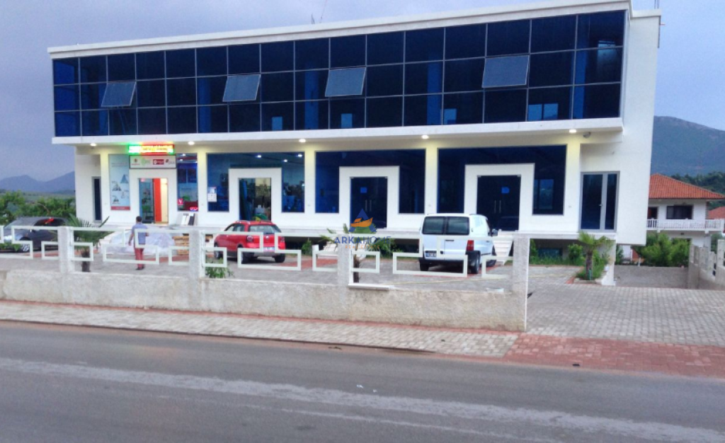 BUSINESS PREMISES FOR RENT 400 M2 "IN BERZHITE" 1200 EURO