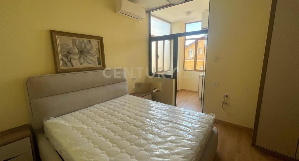 APARTAMENT 1+1 ME QERA, QENDER-TIRANE