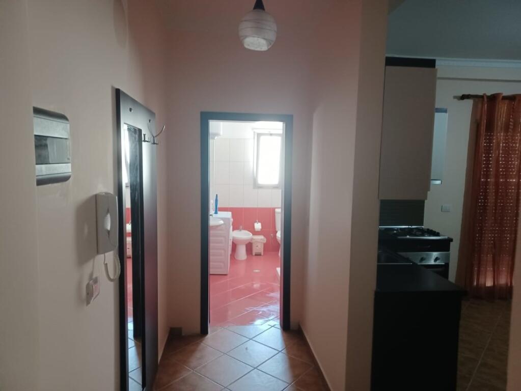 LONG-TERM RENT GARSONIERE IN THE AREA OF COLD WATER NEAR RRAPIT