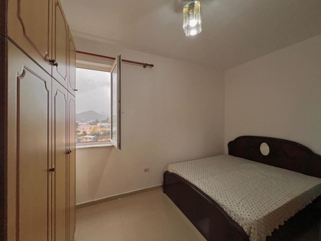 APARTAMENT ME QERA 2+1 FRESK 430 EURO