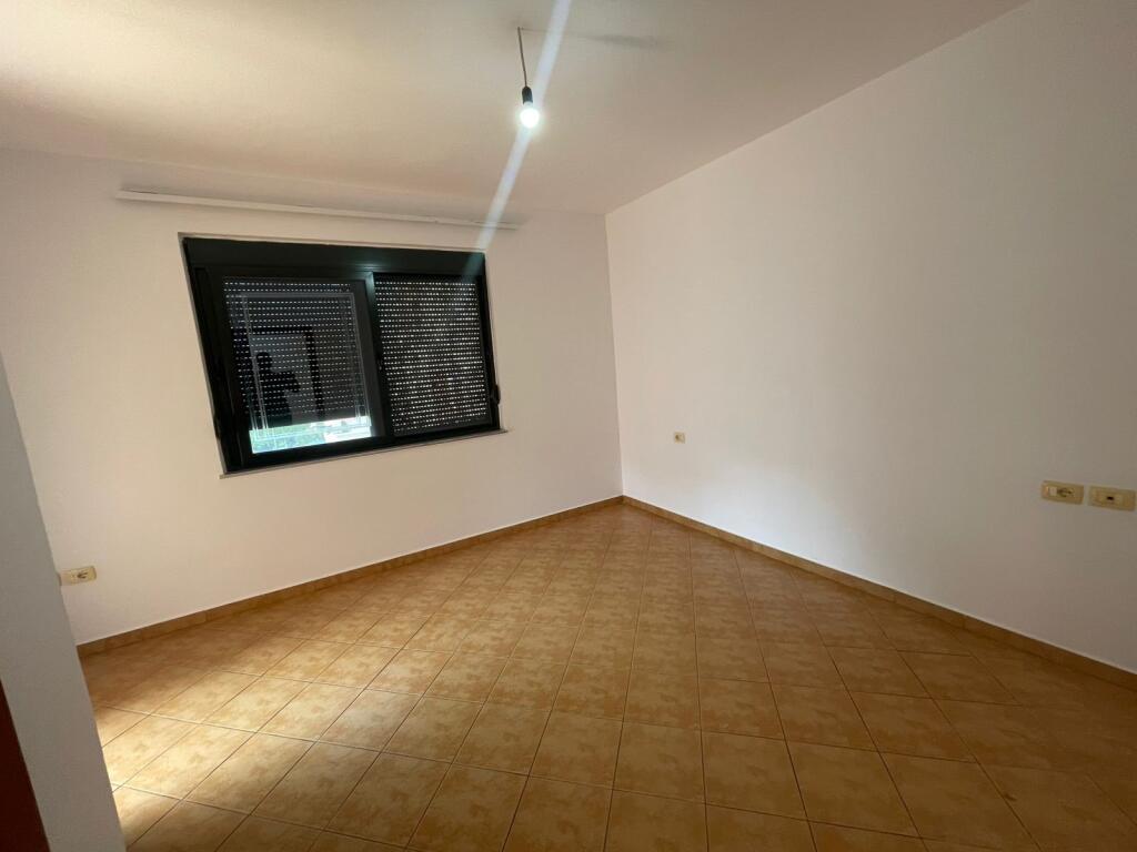 Appartamento 2+1 in affitto ad Astir !