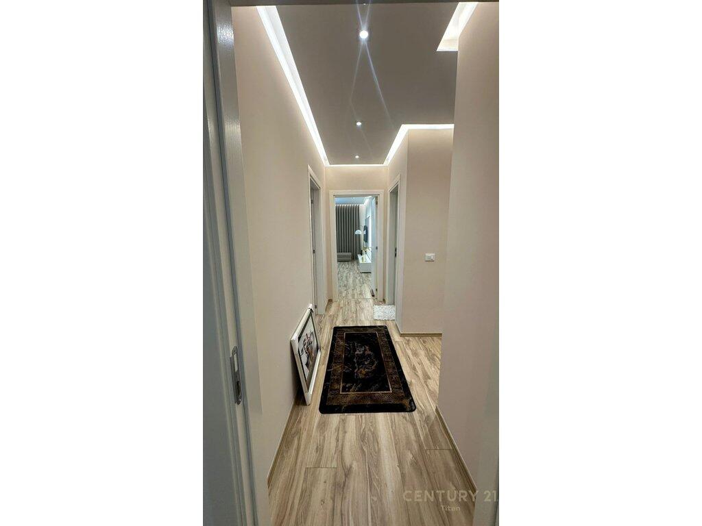 Apartment for rent 2+1+2, in Xhamllik!