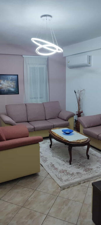 Appartamento in affitto 1+1 a 21 Dhjetori (ID B2101227) Tirana