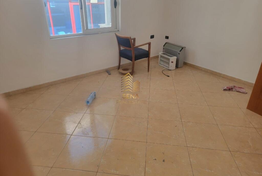 Qira, Apartament 1+1+Blk, Vetem me Kuzhine, 5 Maji, 350 Euro/Muaj i Diskutueshem