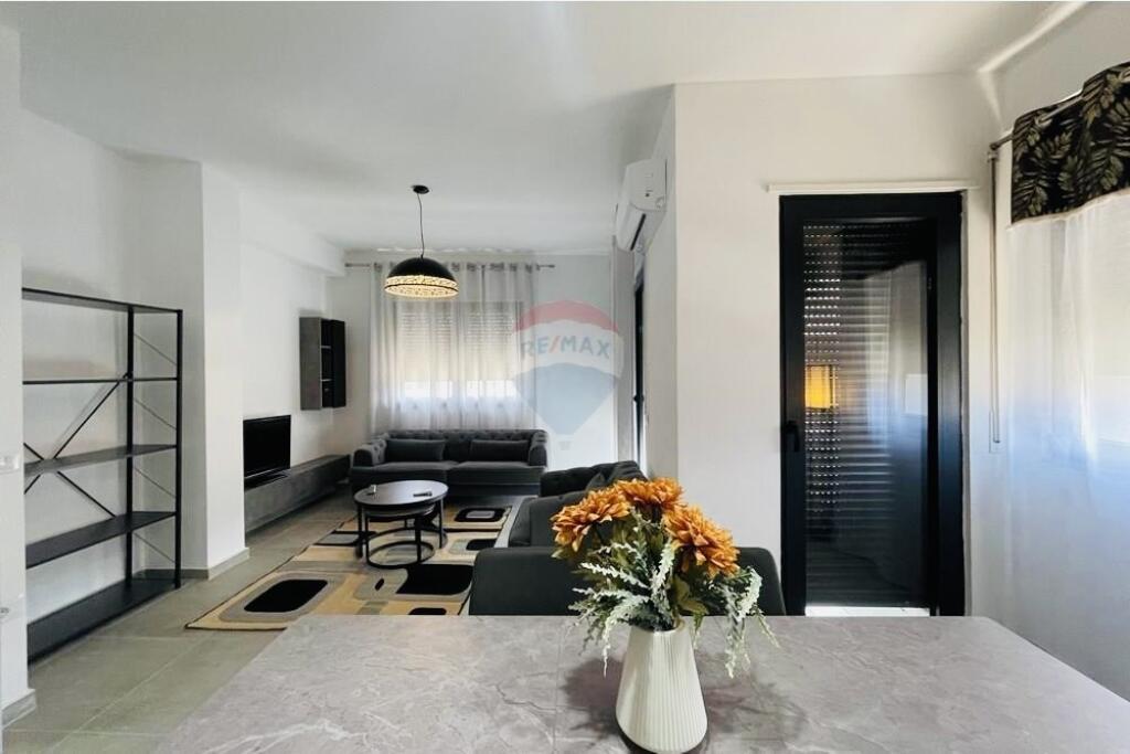 2+1 i mobiluar me qira, Oasis Residence!